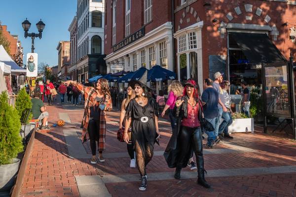 Haunted_Happenings_Salem