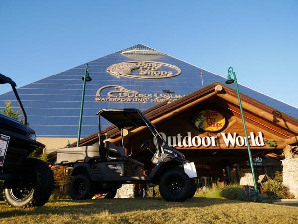 Brass Pro Pyramid, Memphis, Tennessee