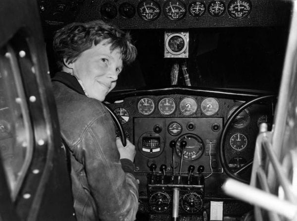 Amelia_Earhart