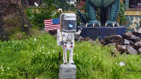 Junk_Art_Sebastopol